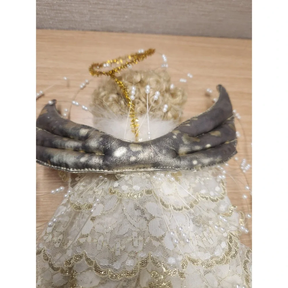 Betty Jane Carter‎ Christmas Angel Tree Topper 